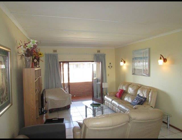 2 BEDROOM APARTMENT FOR SALE IN ST MICHAELS ON SEA